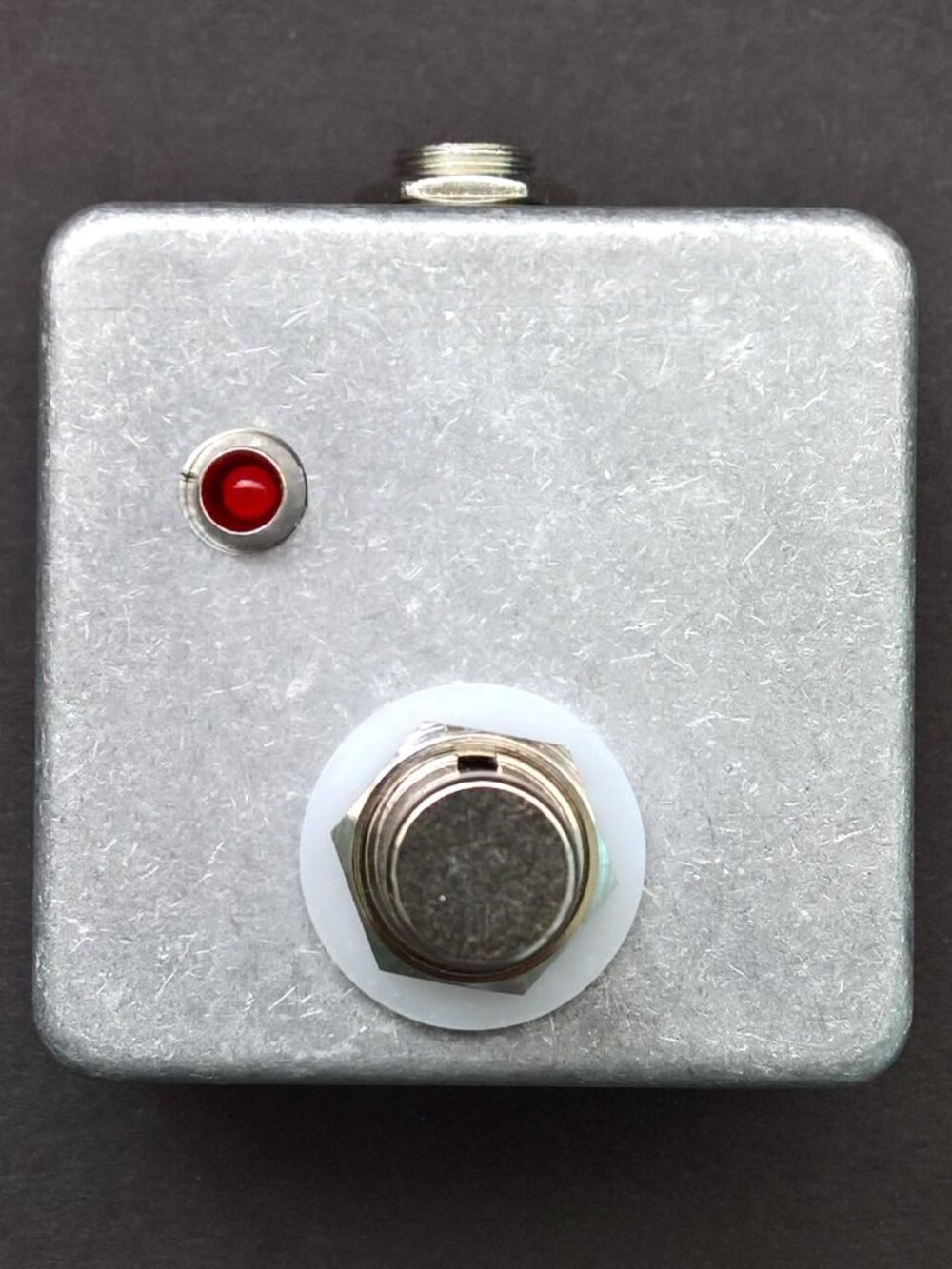 Guitar or Bass Amp Amplifier Latching Mini Footswitch Pedal w/ LED